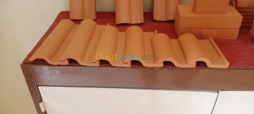 Tuile claustra brique plein en terre c