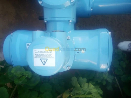 VANNE MURALE MANUELLE AVEC REDUCTEUR 