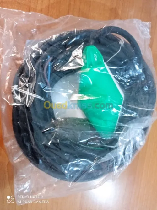 Régulateur de niveau pour liquides 