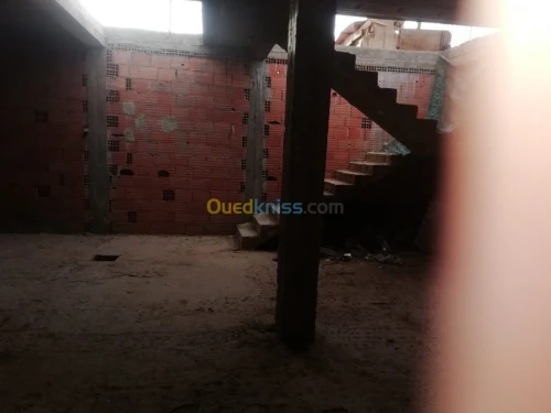 Vente Carcasse Oran Boufatis