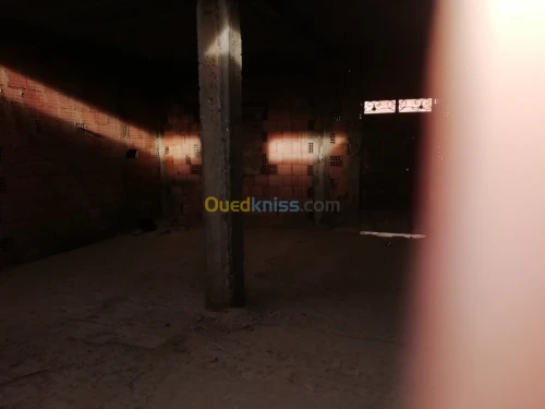 Vente Carcasse Oran Boufatis