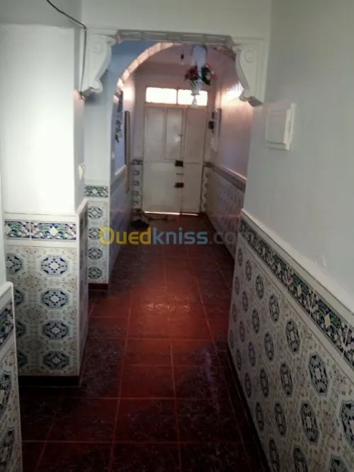 Vente Niveau De Villa F2 Oran Bethioua