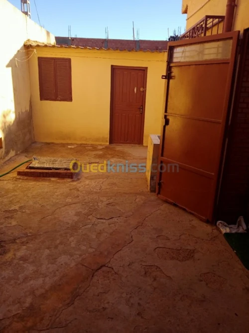 Vente Niveau De Villa F2 Oran Bethioua