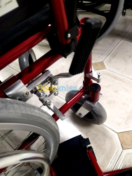Fauteuil roulant en aluminium double freins