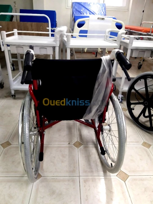 Fauteuil roulant en aluminium double freins