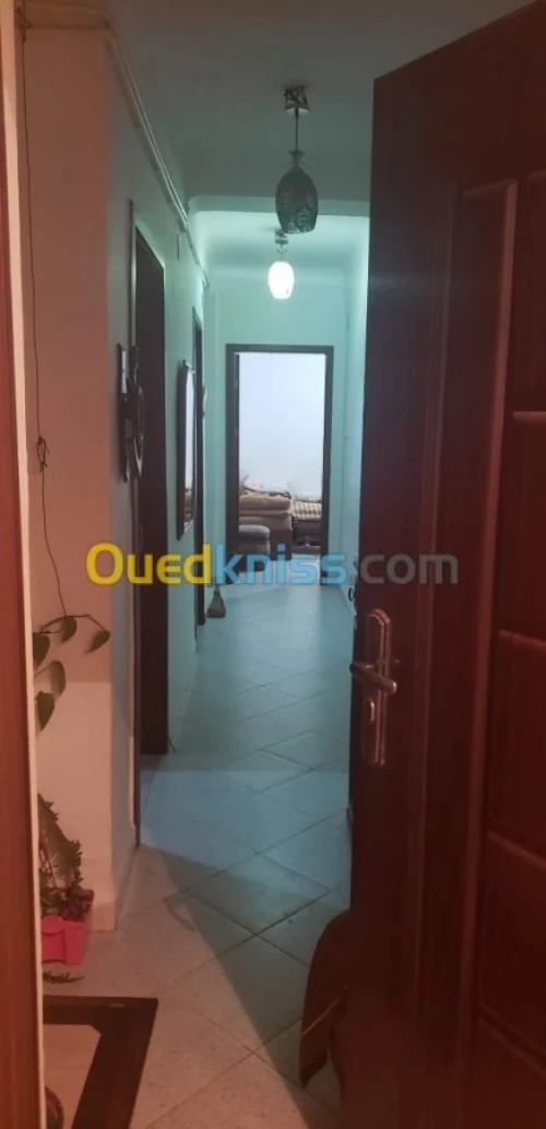 Location Appartement F3 Tipaza Kolea