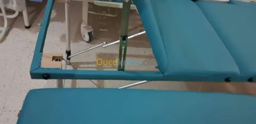 table de massage pliante en aluminium 