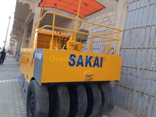 compacteur  sakai compacteur  sakai