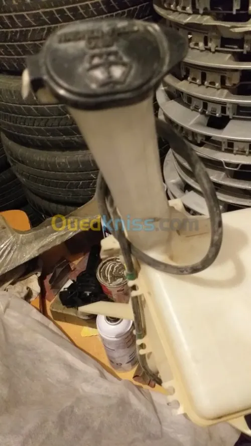 Bouteille esseuil glas yaris 2 Toyota 