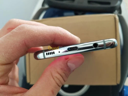Samsung Galaxy S10+