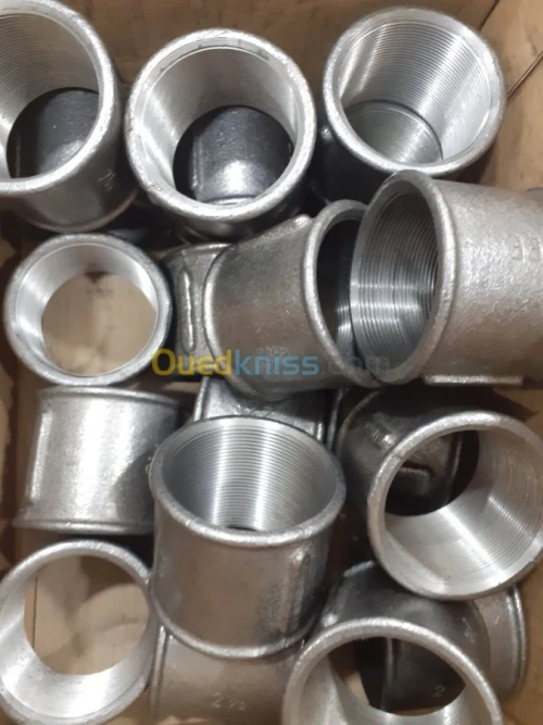 Tube acier Noir/galvanisé +accessoires