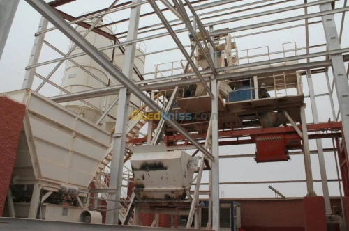 Machine de fabrication de pavé 