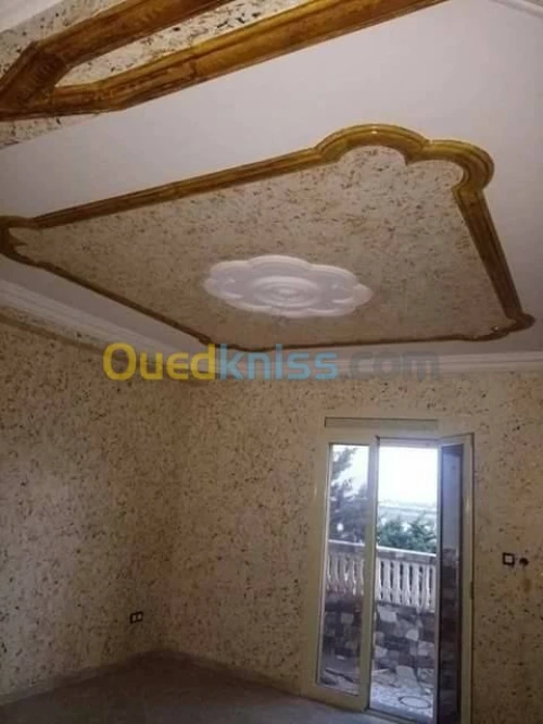 Planter et décoration