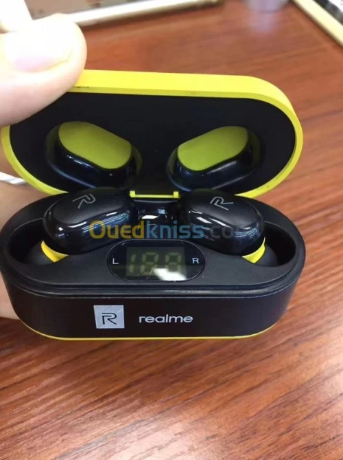 سماعات بلوتوث Realme Z7