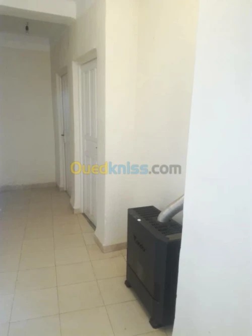Location Appartement F3 Alger Saoula