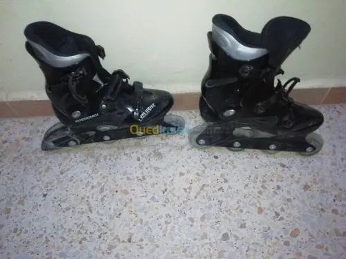 Patins à roues alignées +accessoires. 