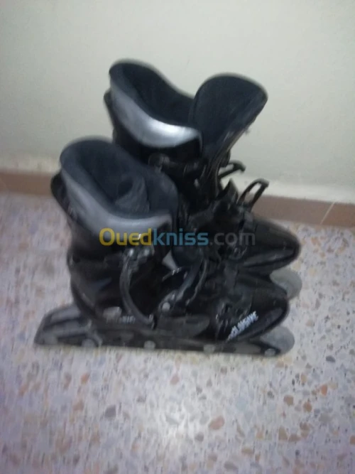 Patins à roues alignées +accessoires. 