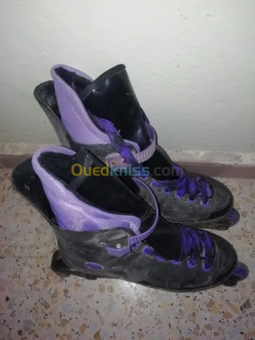 Patins à roues alignées +accessoires. 