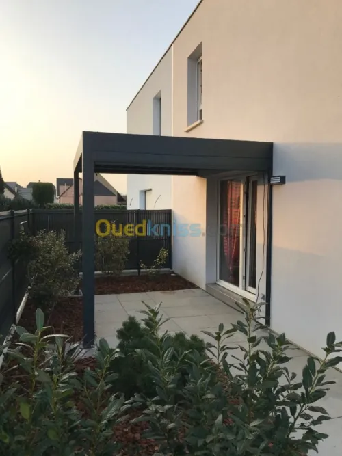 Pergola bioclimatique en Aluminium