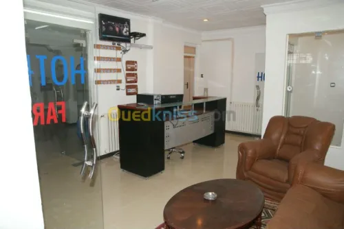 HOTEL FARES UNE PARFAITE RESIDENCE