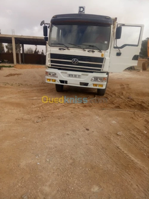 2 Camion Hong yang  hp 2012