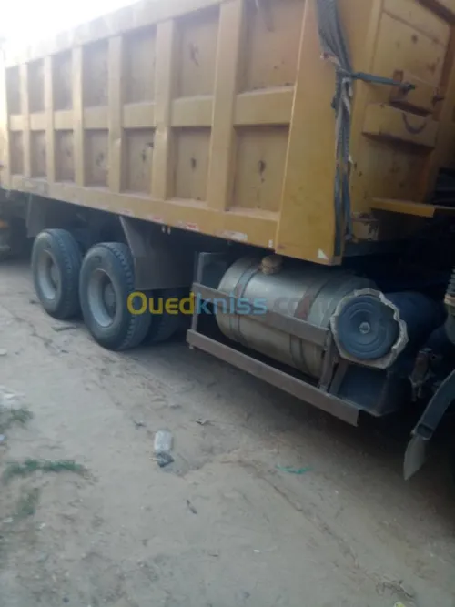 2 Camion Hong yang  hp 2012
