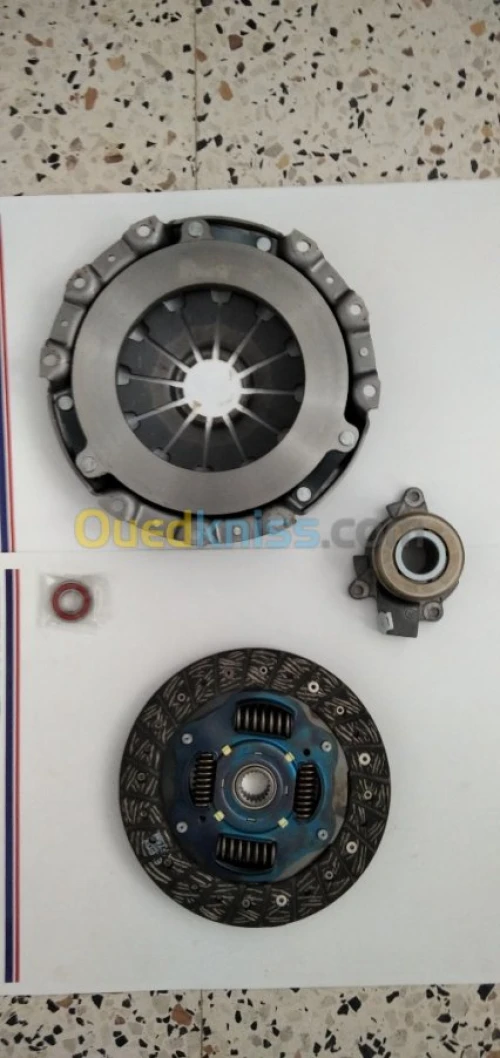 KIT EMBRYAGE NEW SX4 S-CROSS,NEW VITAR