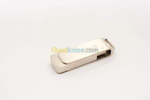 DES FLASHDISKS MADE IN ALGERIA