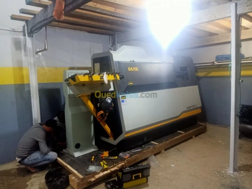 MACHINE CADREUSE DE FER GUTE SGW12D-2