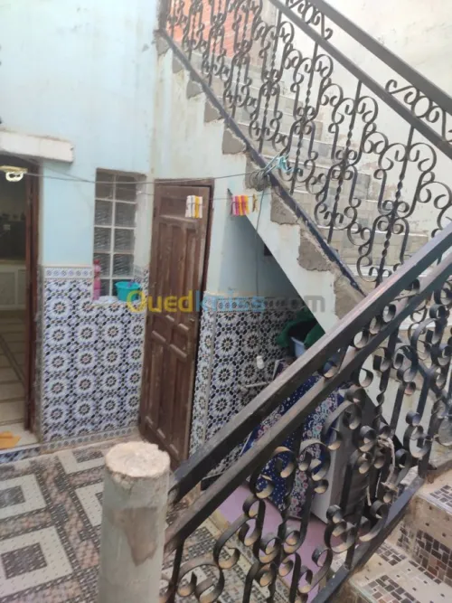 Vente Niveau De Villa F5 Mostaganem Ain boudinar