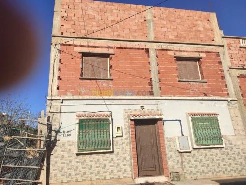 Vente Niveau De Villa F5 Mostaganem Ain boudinar