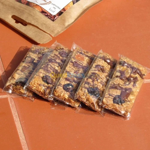 Healthy snack granola barres cookies 