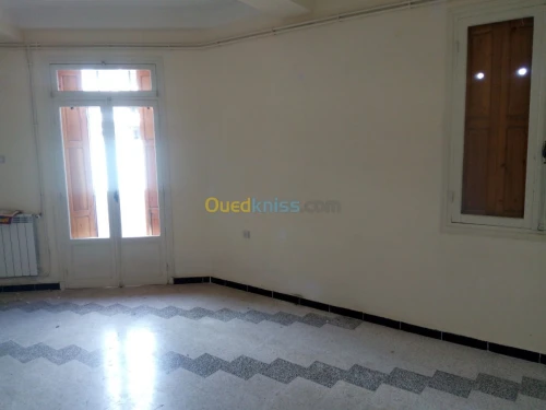 Location Appartement F4 Blida Beni mered
