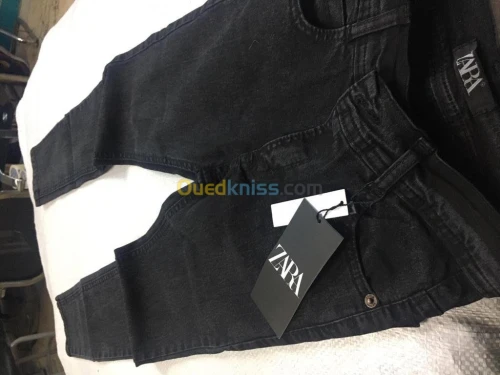 Jeans moyen age de 8 ans a 16 ans