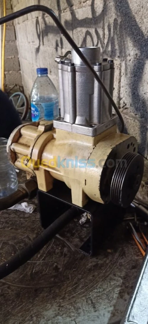 Réparation les pompes des compresseurs