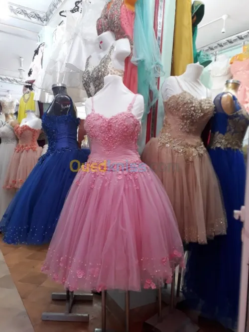 Robes soirrées et blanches