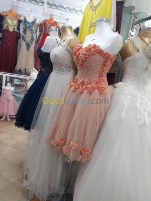 Robes soirrées et blanches