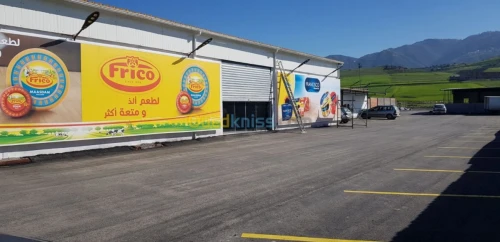 Tous les travaux publicitaires.