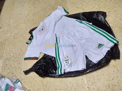 Tenues de sport pour enfants