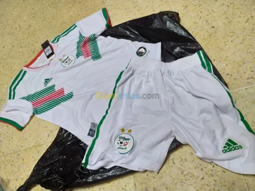 Tenues de sport pour enfants