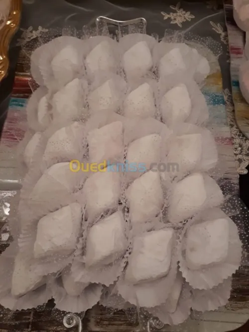 GATEAUX SUR COMMANDE