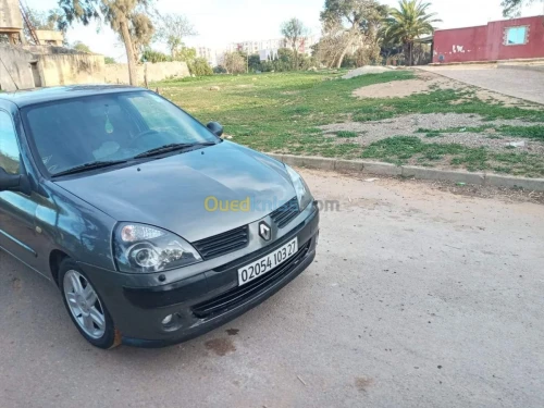 Renault Clio 2 2003 