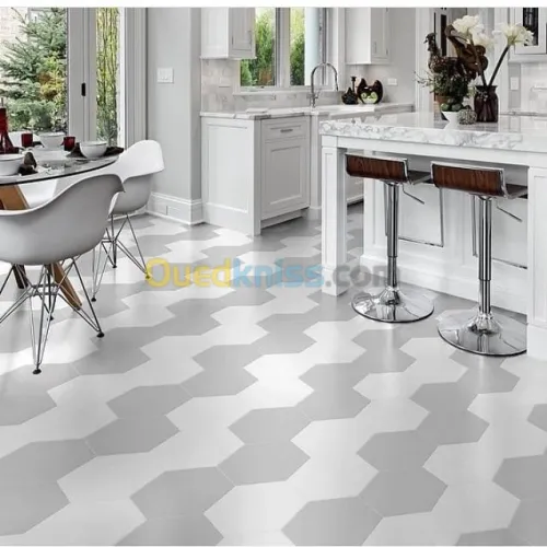 Faïences, dalle de sol et mosaïque 