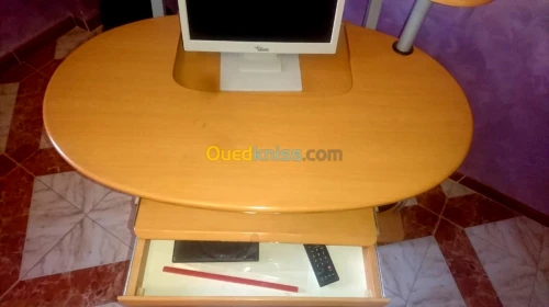 Table pc de tres bonne qualité 