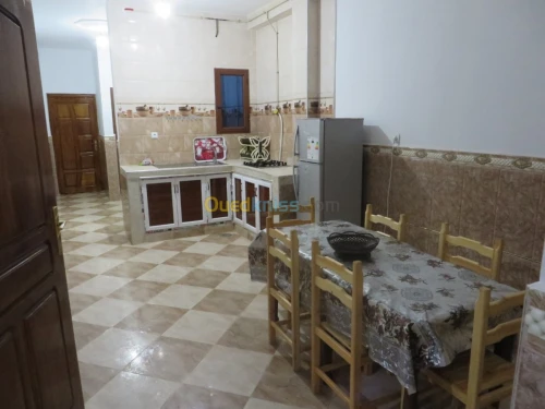 Location vacances Appartement F3 Tlemcen Marsa ben mhidi