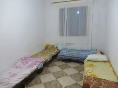 Location vacances Appartement F3 Tlemcen Marsa ben mhidi