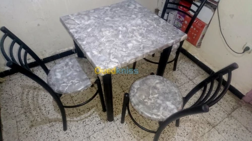 Table de cuisine/jardin en acier