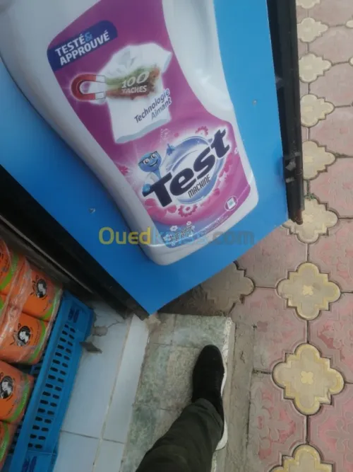 thermoformeuse تشكيل البلاستيك