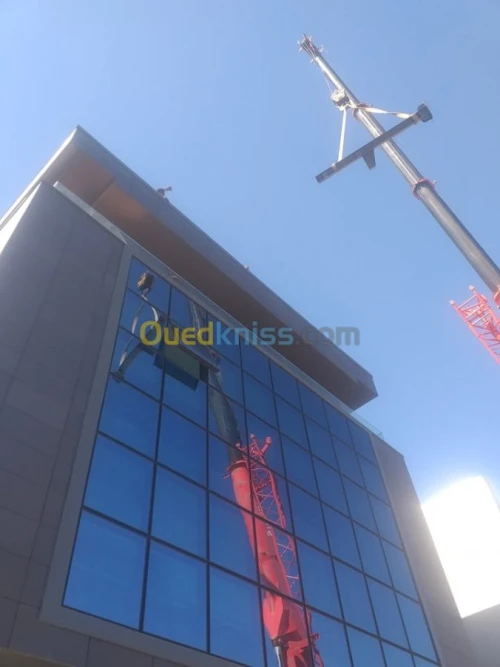 Ossature de panneaux publicitaires 