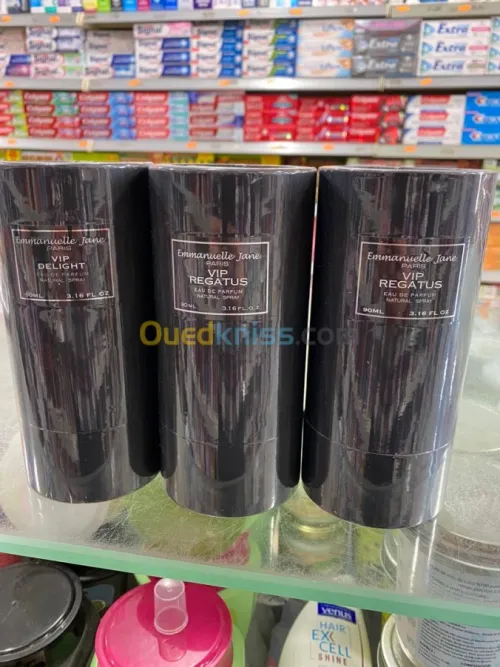 13 modèle de parfum Emmanuelle jane 